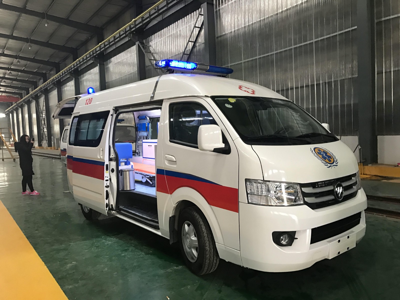 靖安县救护车转院